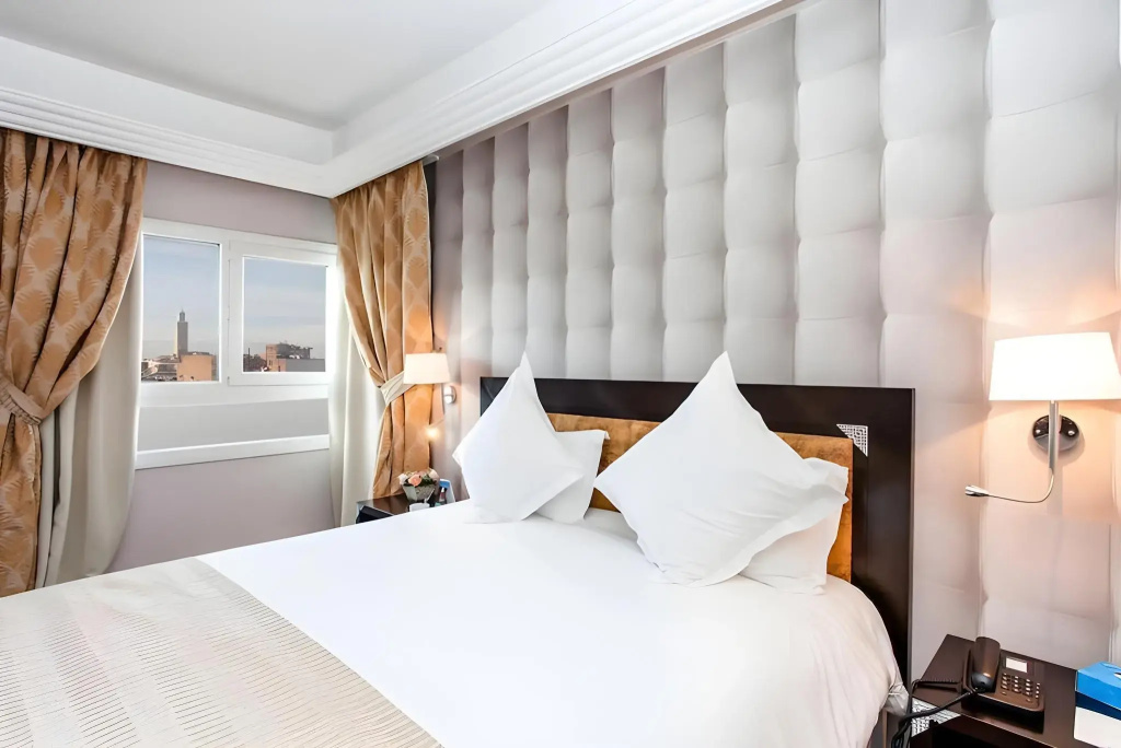 Kaan Casablanca - Général