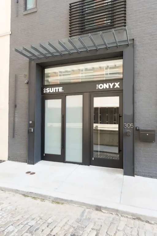 Sosuite 1bed Apt w Roof Deck, Gym, Laundry
