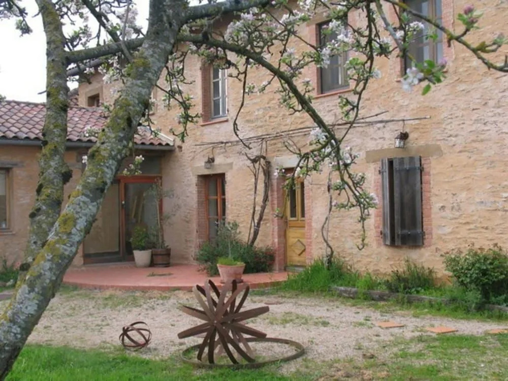 Chambres d'Hôtes La Cardère