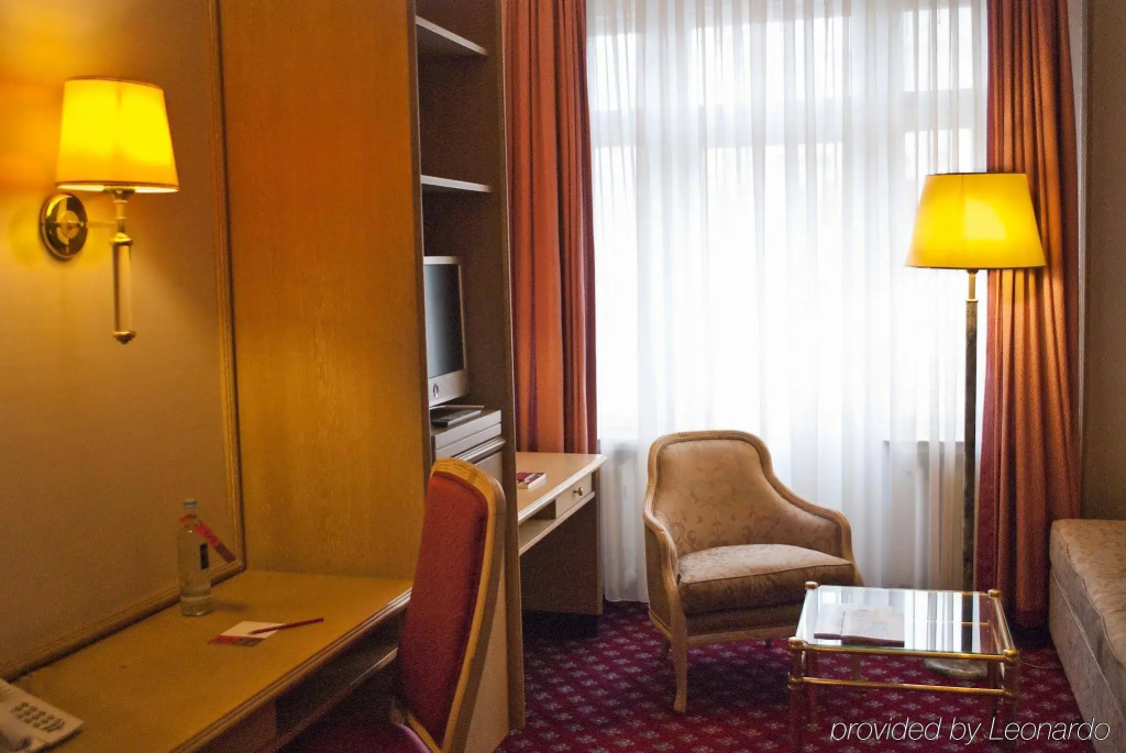 Hotel photo 10