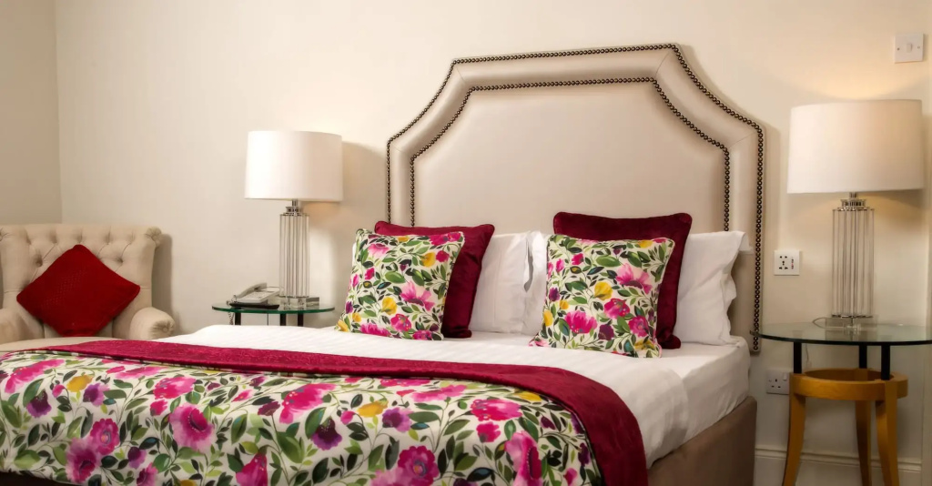 Cork’s Vienna Woods Hotel and Villas - Général