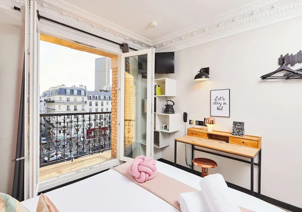 Classic room with balcony