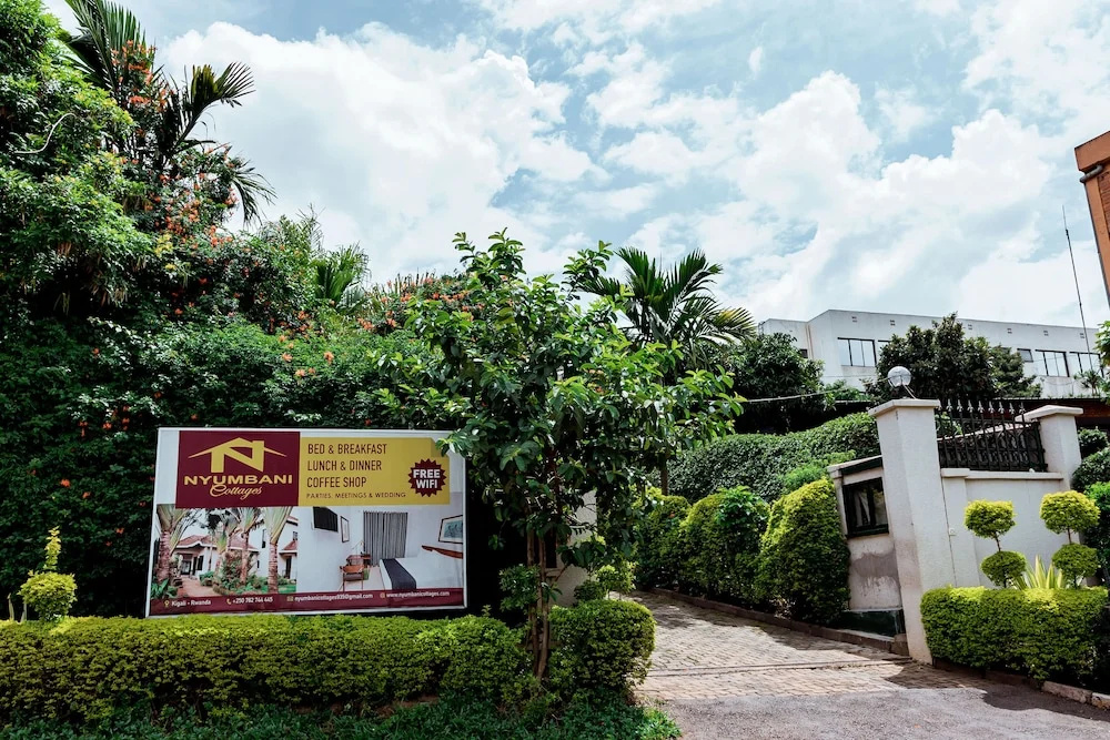 Nyumbani Cottages - Downtown