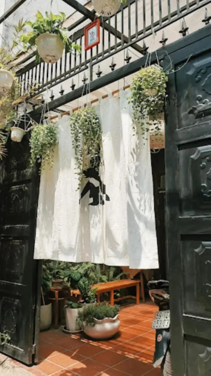 NHÀ SAIGON | Rustic Style & Spacious Room L3