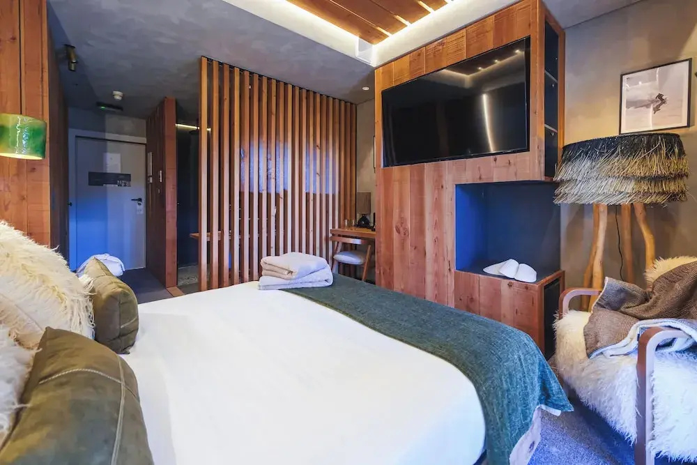 Standard Double room (full double bed)