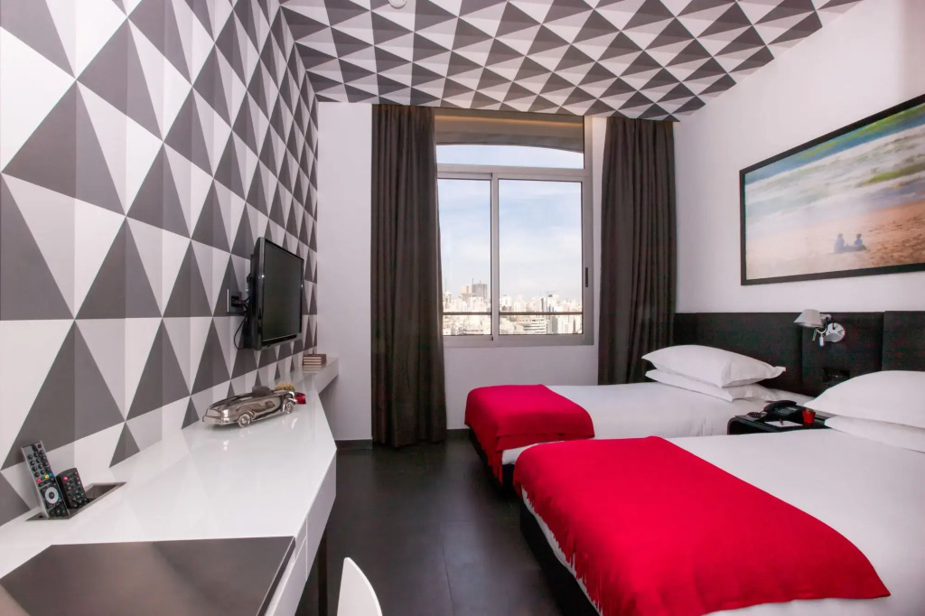 The Smallville Hotel - фото 38