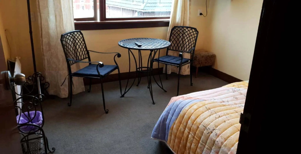Standard Double room (full double bed)