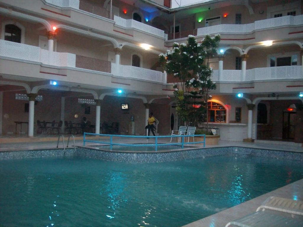 Hotel photo 8