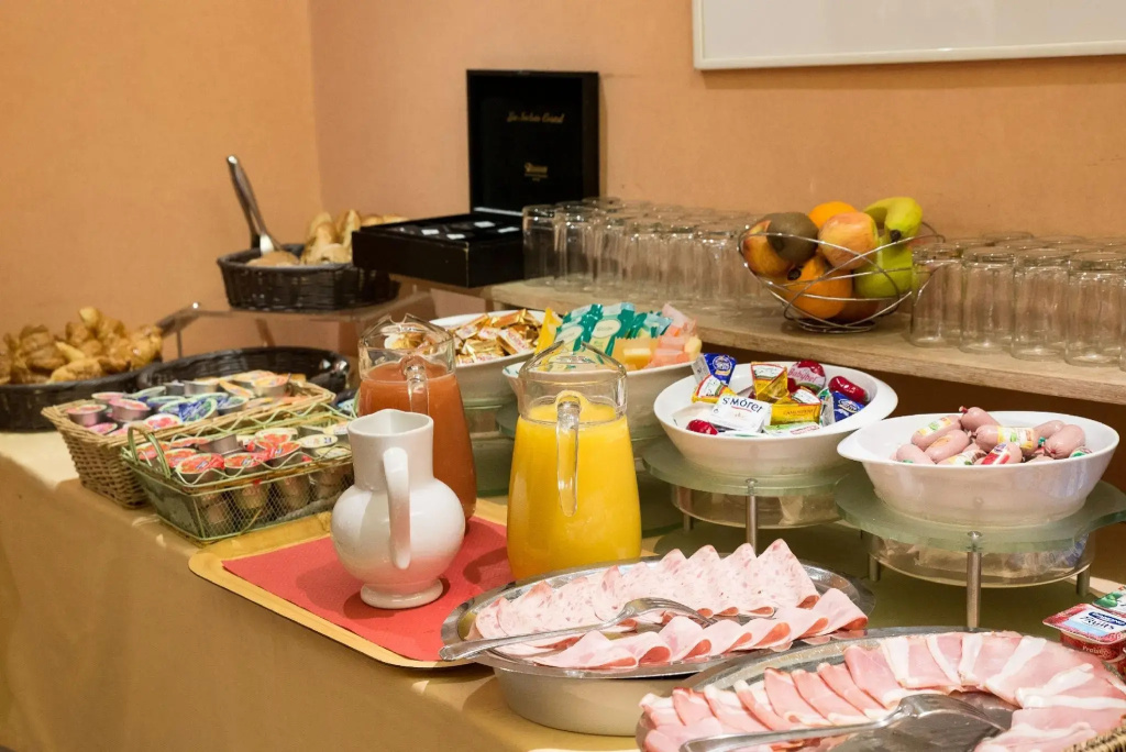 Hotel photo 10