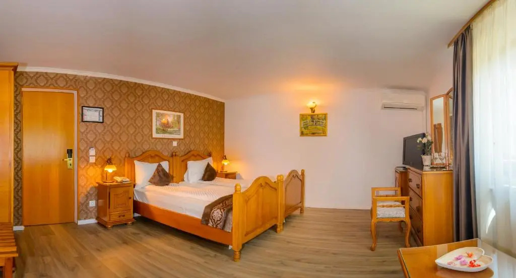 Hotel Korona - Chambres