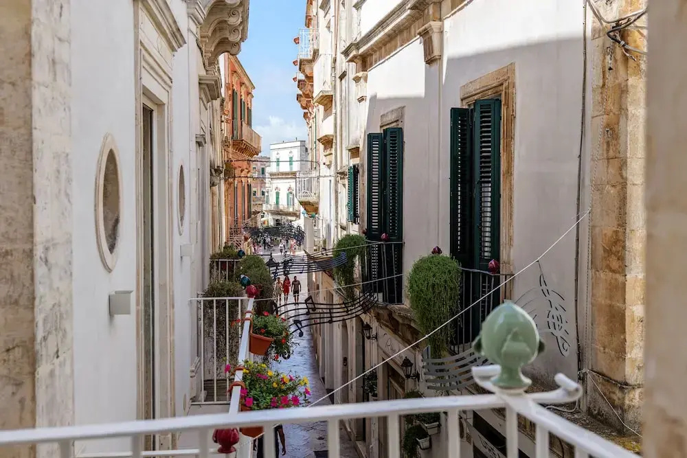 buone maniere exclusive room