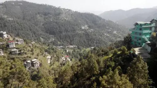 Tripvillas @ Mahinder's Bed and Breakfasts