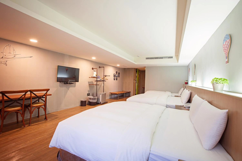 Tourism Inn — 5
