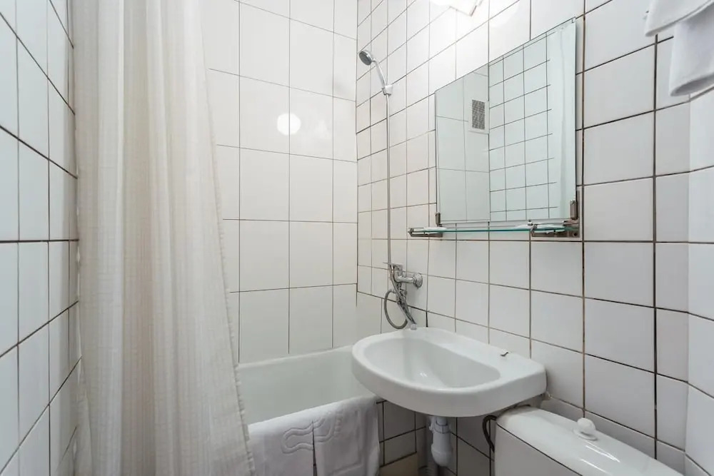 Двухместный номер Economy 2 отдельные кровати в Университетская