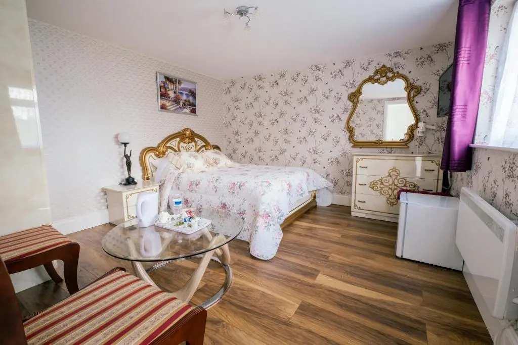 Kato London Haus - Chambres