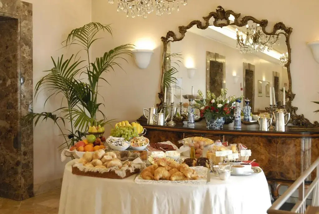 Hotel photo 18