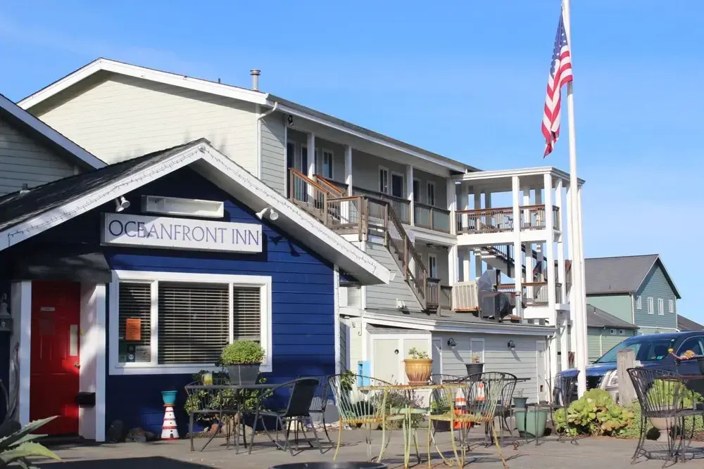 Oceanfront Inn at Shelter Cove