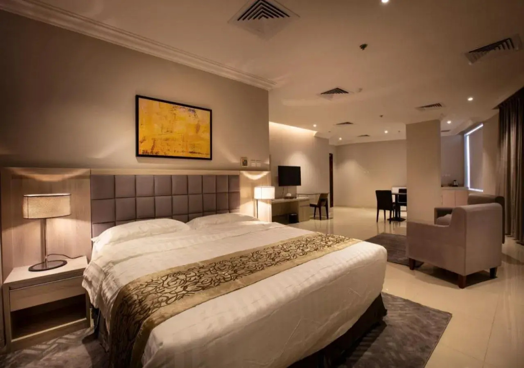 Somedays Hotel Suites