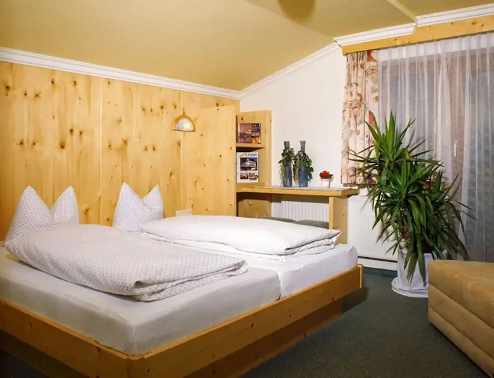 Hotel Enzian - Chambres