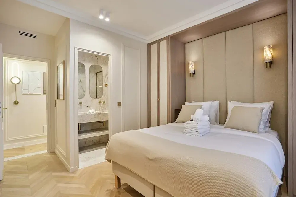 Apartment in the Marais With Air-conditioned — фото