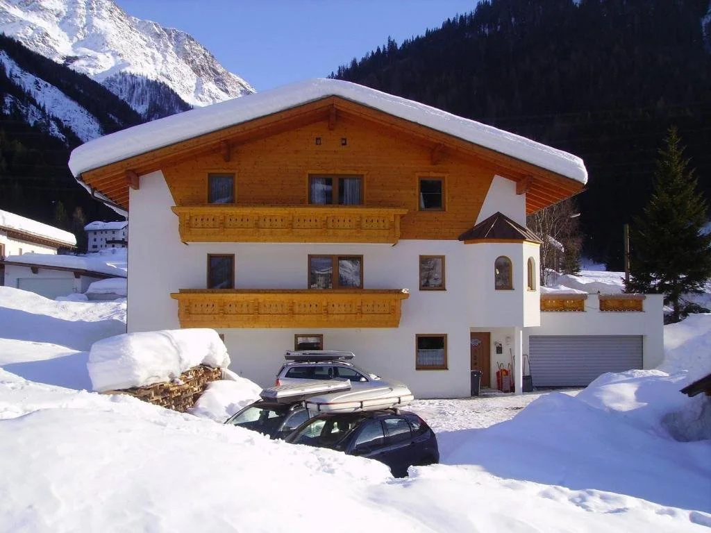 Haus Stark