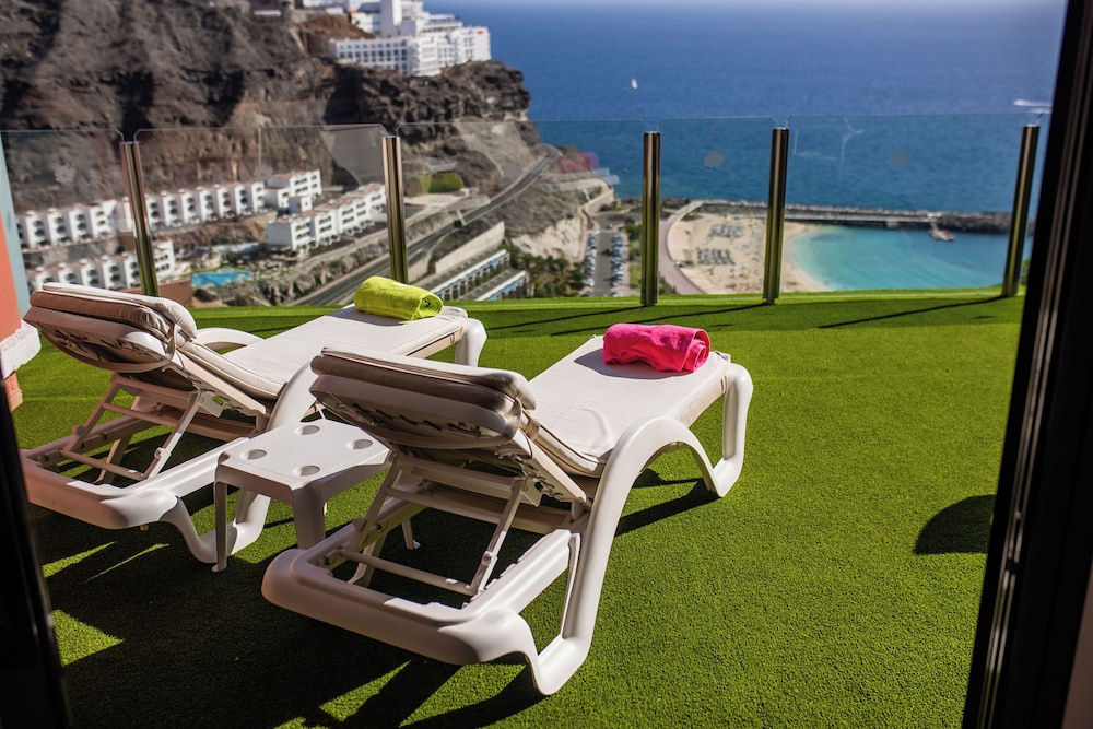 Premium Apartment with sea view