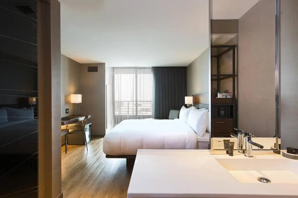 AC Hotel by Marriott Cincinnati at Liberty Center - Chambres