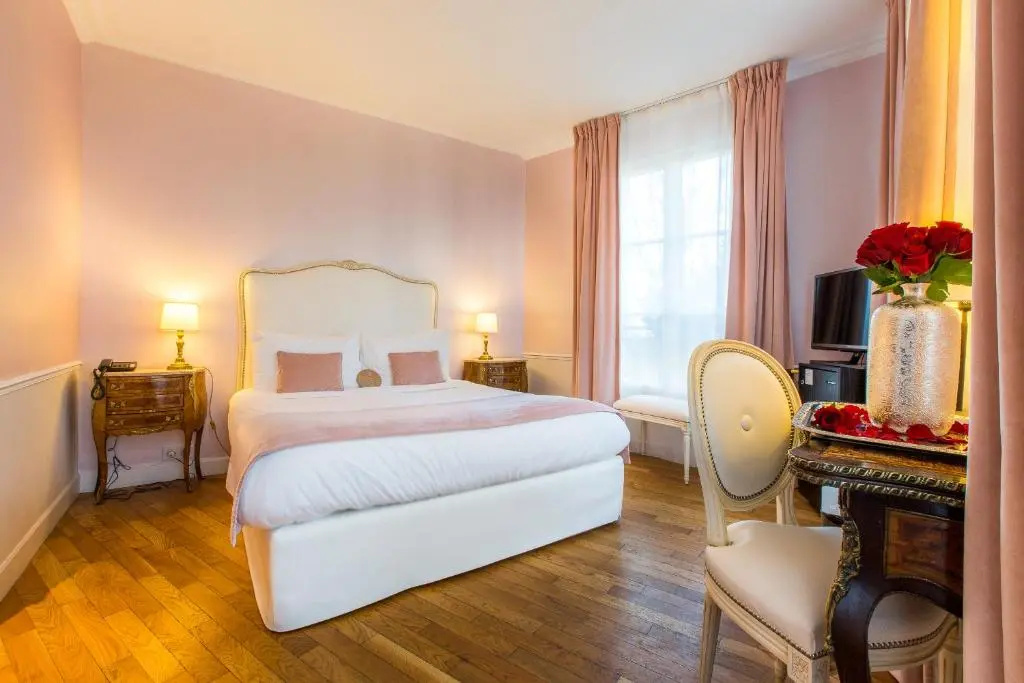 Hôtel Eiffel Trocadéro 53