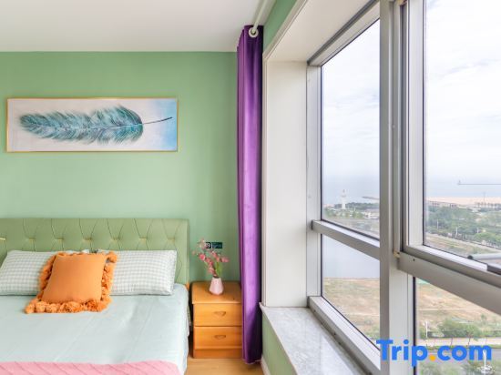 Люкс с 2 комнатами с видом на море в Rizhao Shuohai Seaview Homestay (Wanpingkou Branch)
