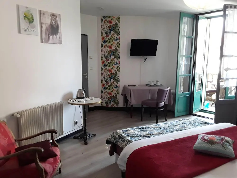 Voir la photo 3 — Le Madelon