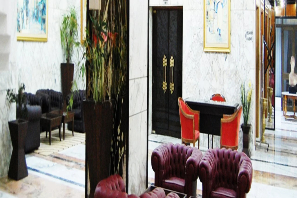 Hotel Diplomat - фото 2