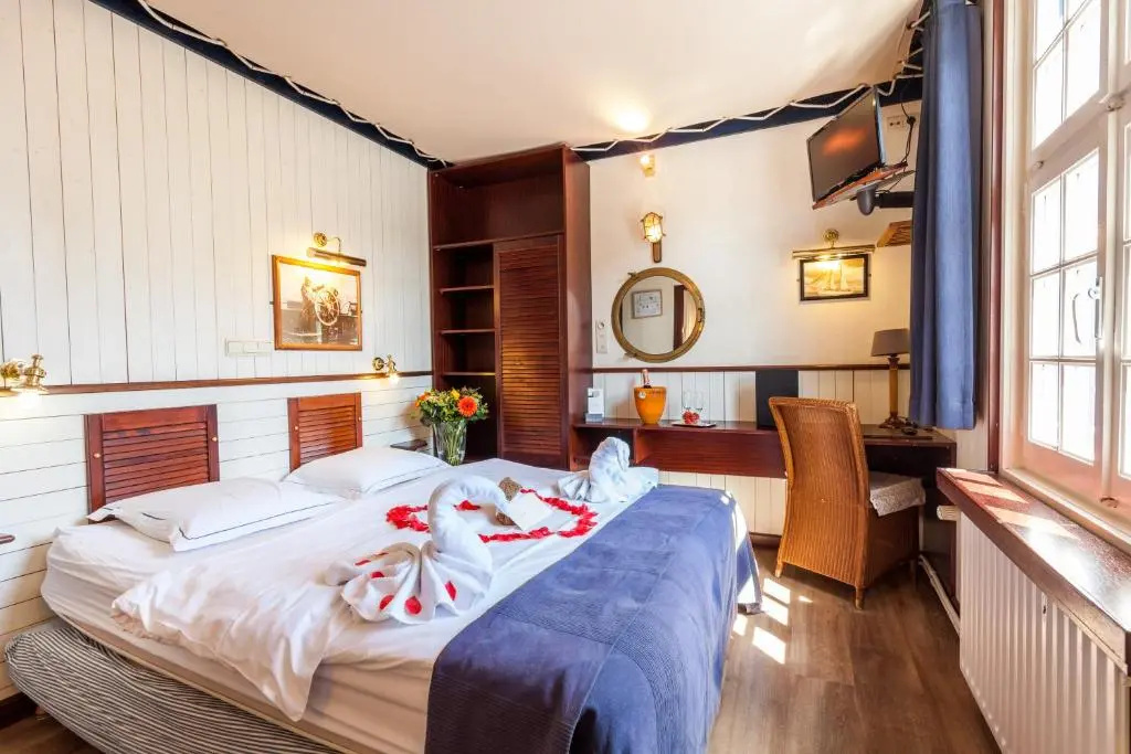 Boat Hotel De Barge - Chambres