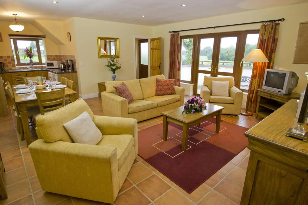 East Clare Golf Village - Général
