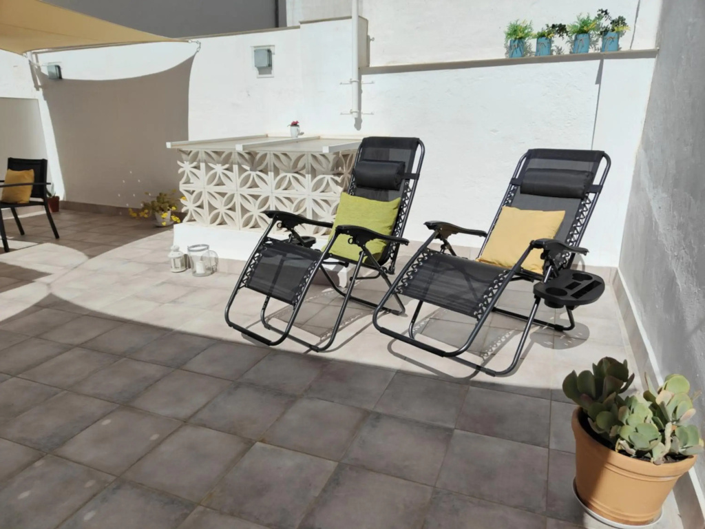 Céntrico apartamento con terraza, parking y WIFI