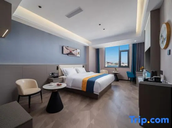 Luxury Double room (full double bed)
