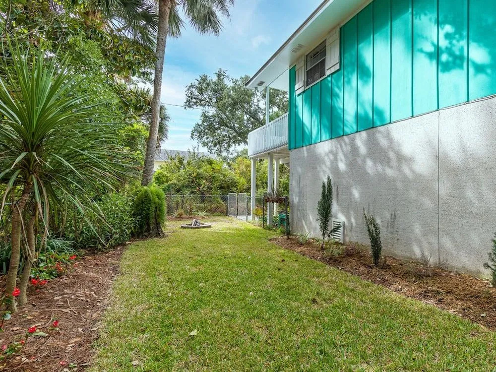 Castaway Cottage by Tybee Vacation Rentals