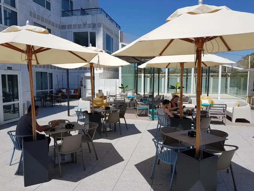 Sercotel Sorolla Palace Hotel - фото 25