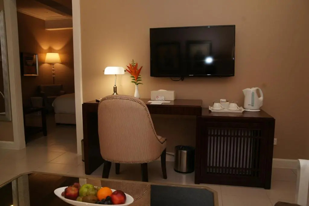 Deluxe Suite