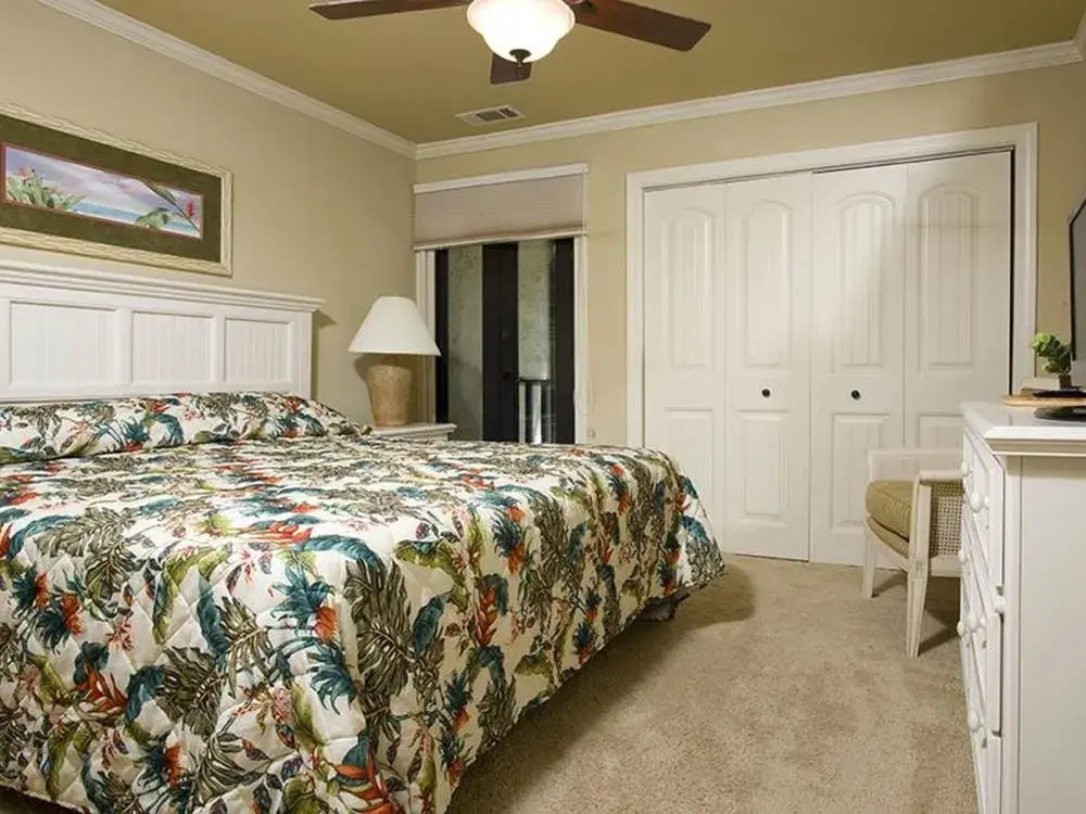 Hilton Head Beach Villa 28 by RedAwning
