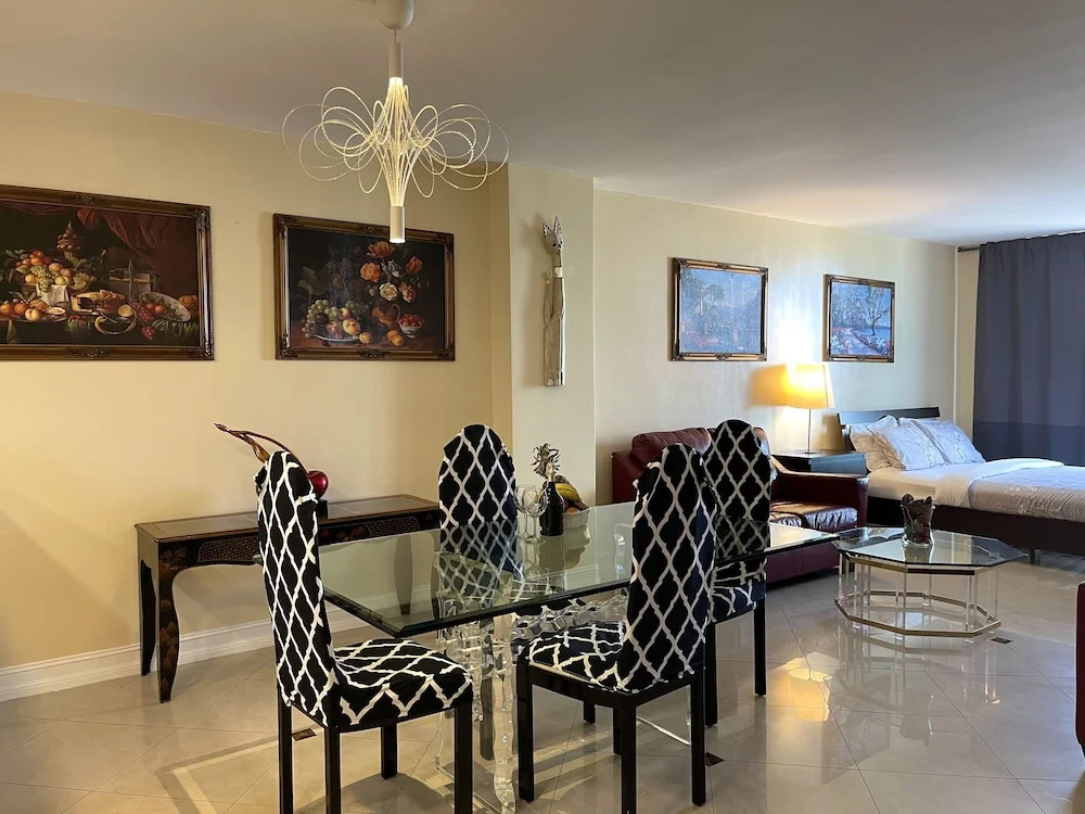 Sunny Isles Suites - Chambres