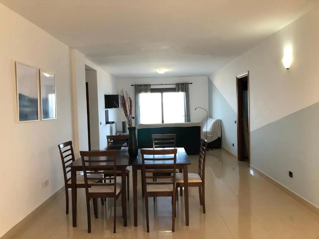 3 Bedrooms Apartment with sea view