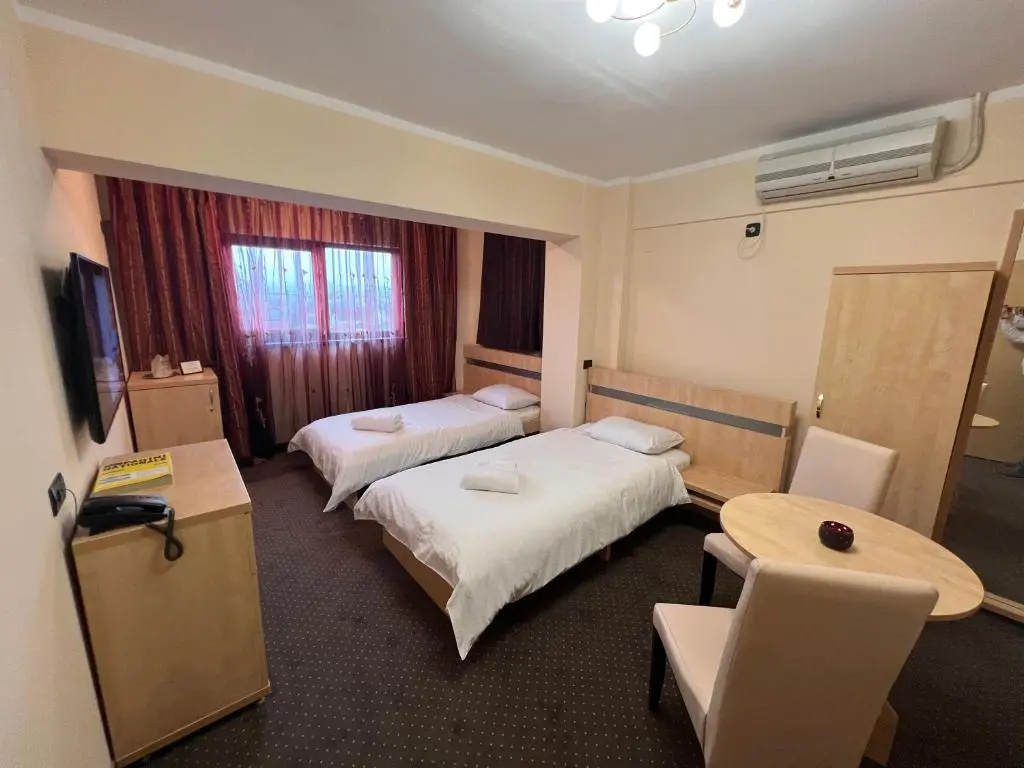Standard Double room (twin beds)