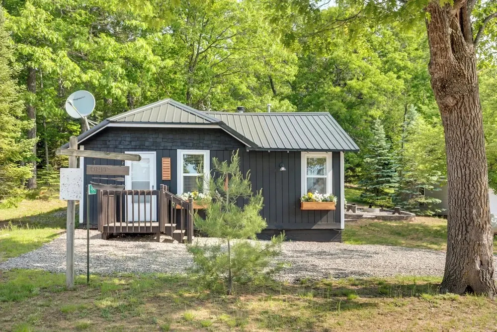 Eagle River Retreat Near Dam Lake w/ Boat Dock!