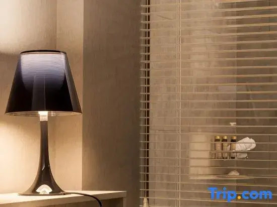Solace Hotel Santiago - Chambres