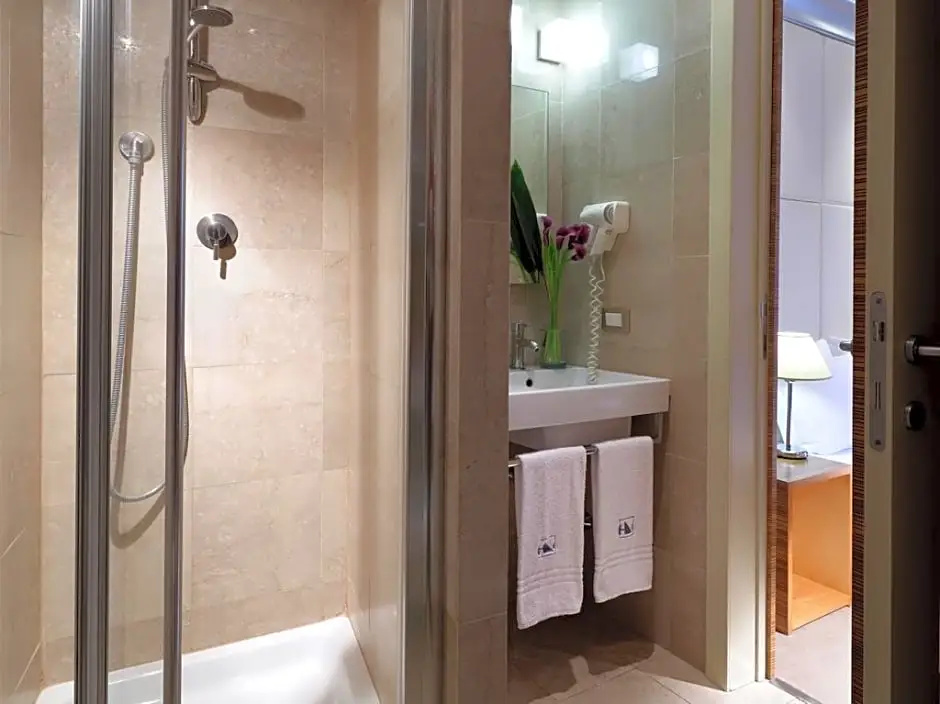 Mercure Roma Centro St. John - Chambres