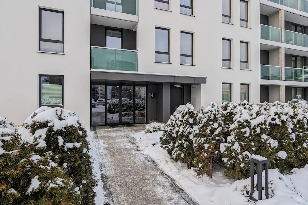 SOLVO Apartment with Balcony & Parking Gdańsk Przymorze by Noclegi Renters