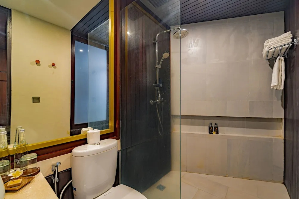 Japa Suites & Villas