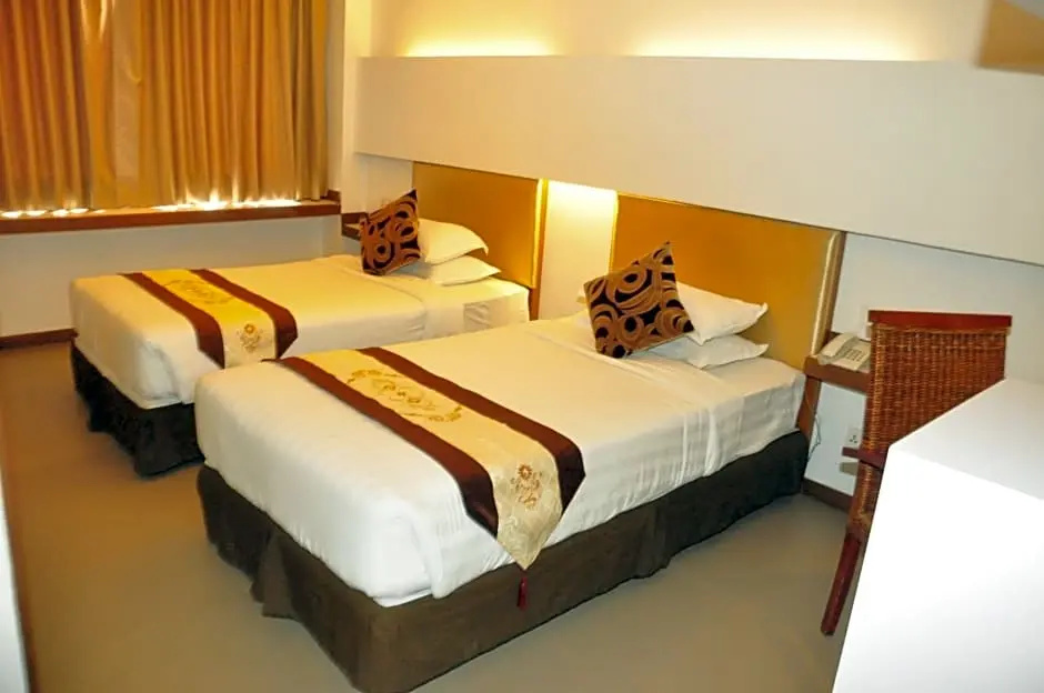 The RGN City Lodge - Chambres