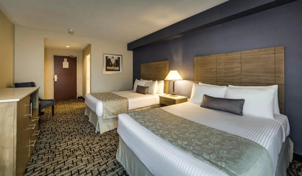Monte Carlo Inn Oakville Suites - Chambres
