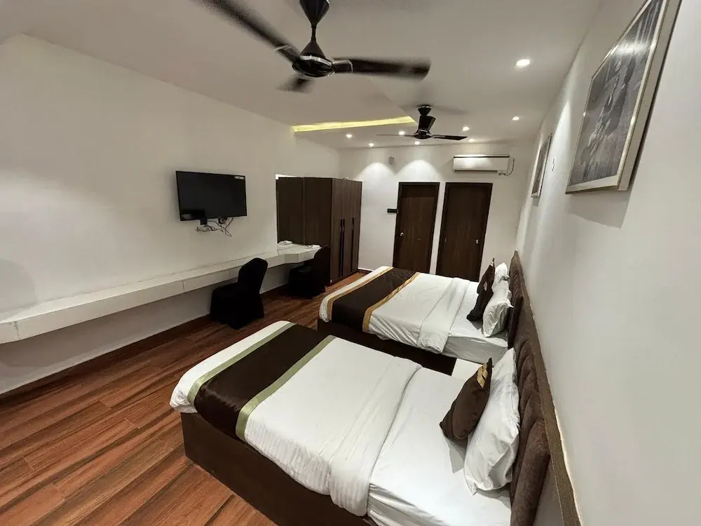 Hotel photo 10